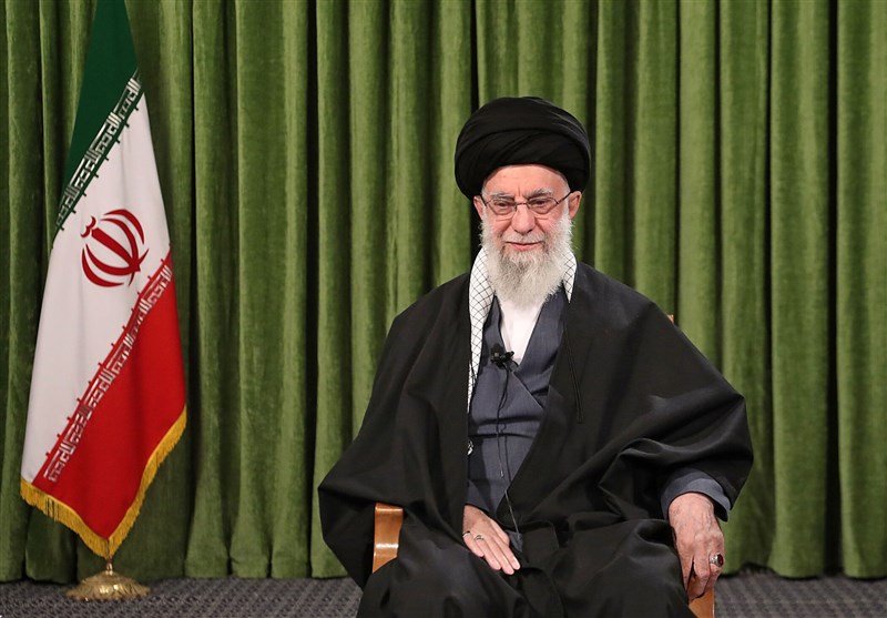  تسلیت رهبرانقلاب در پی درگذشت استاد محمود فرشچیان و احمد توکلی 